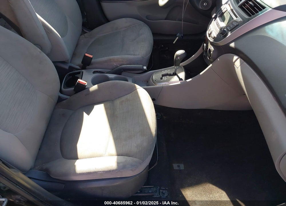 2017 HYUNDAI ACCENT VIN: KMHCT4AE0HU278760