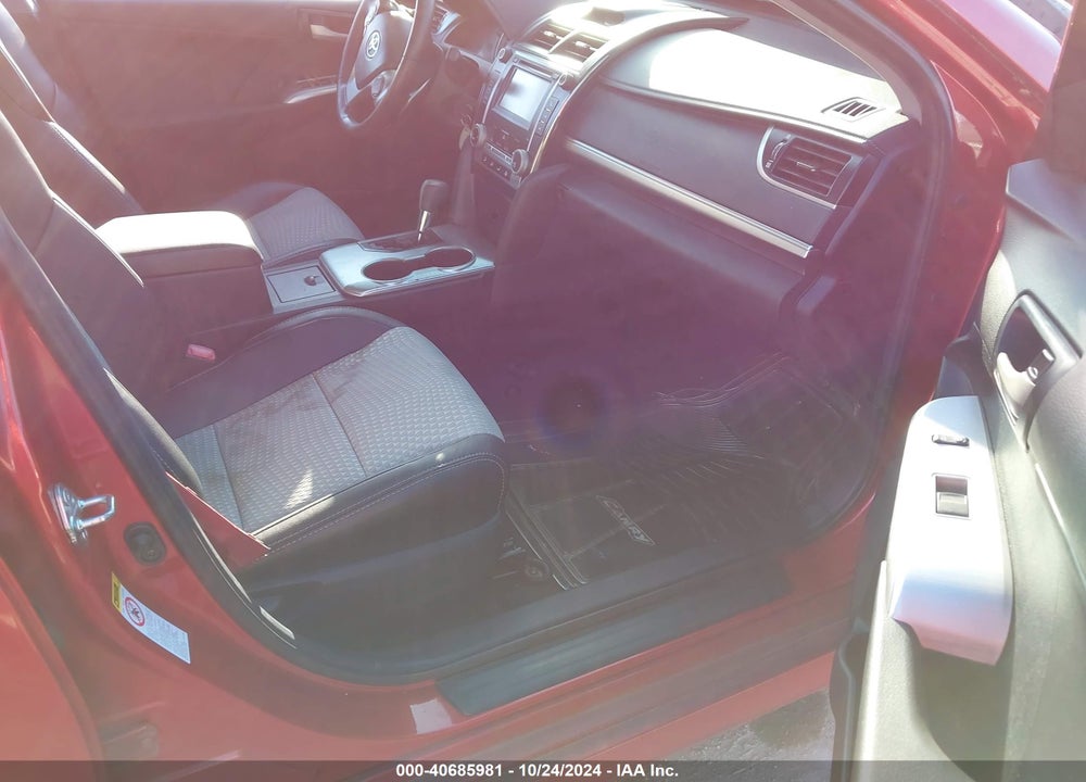 2013 TOYOTA CAMRY SE VIN: 4T1BF1FK6DU659443