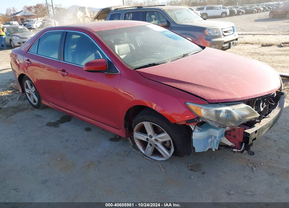 2013 TOYOTA CAMRY SE VIN: 4T1BF1FK6DU659443