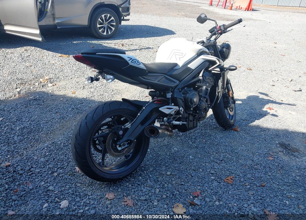 2024 TRIUMPH MOTORCYCLE STREET TRIPLE 765 R VIN: SMTA604S7RTBL1120