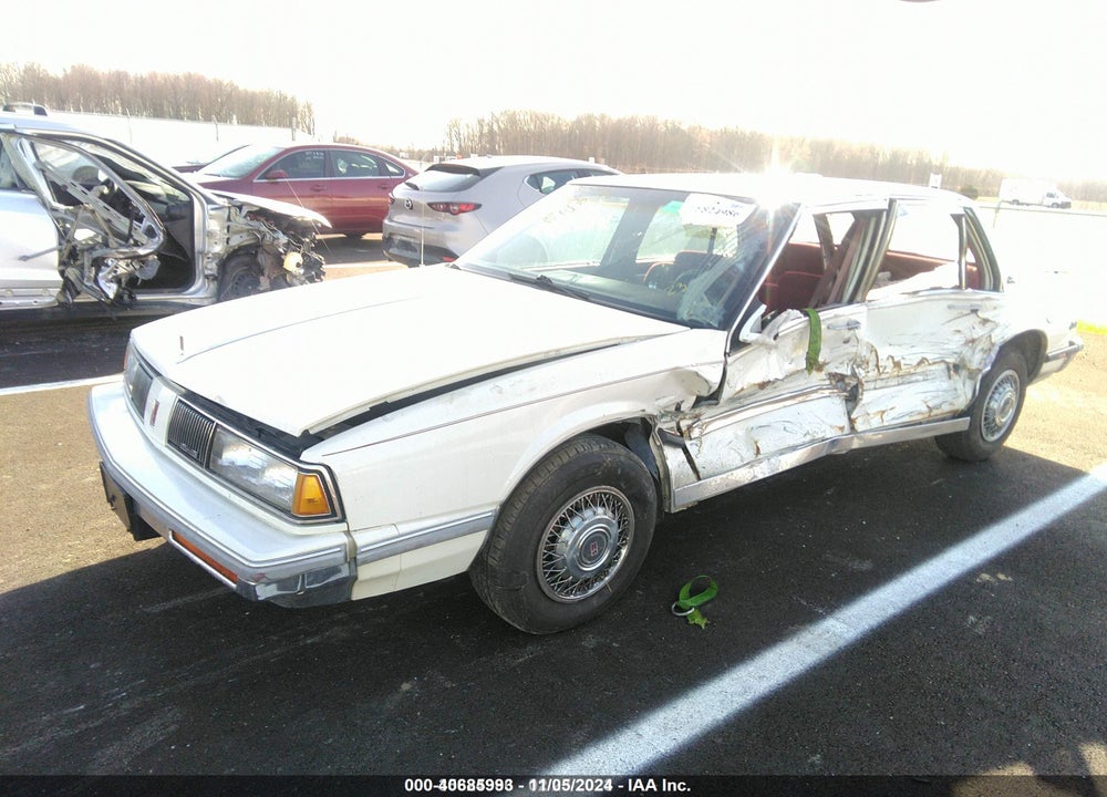 1988 OLDSMOBILE DELTA 88 ROYALE BROUGHAM VIN: 1G3HY54C0J1803142