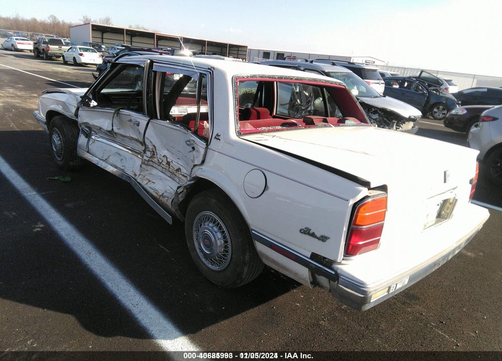 1988 OLDSMOBILE DELTA 88 ROYALE BROUGHAM VIN: 1G3HY54C0J1803142