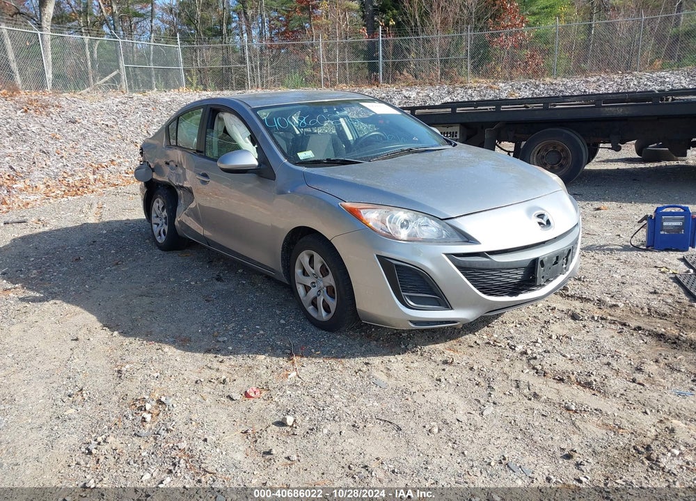 2011 MAZDA 3 I SPORT VIN: JM1BL1UG6B1459351
