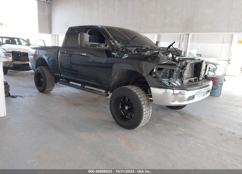2013 RAM 1500 BIG HORN VIN: 1C6RR6GT5DS693956
