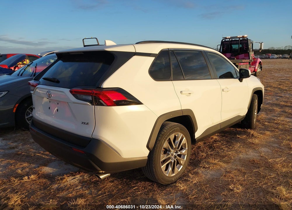 2020 TOYOTA RAV4 XLE PREMIUM VIN: JTMC1RFVXLD517529