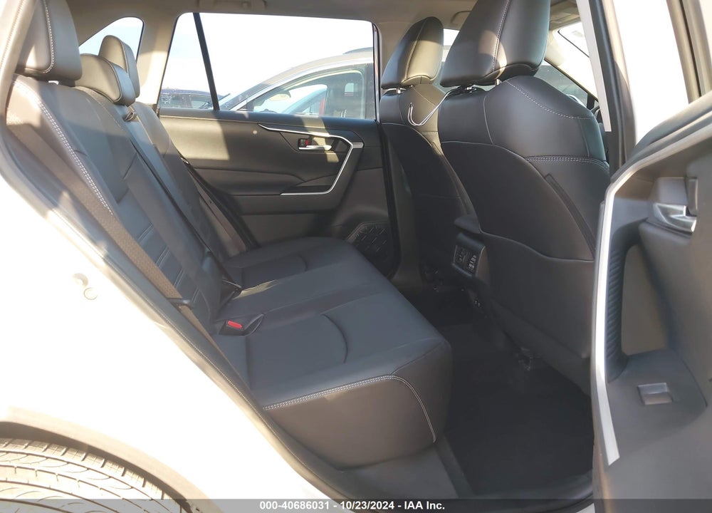2020 TOYOTA RAV4 XLE PREMIUM VIN: JTMC1RFVXLD517529