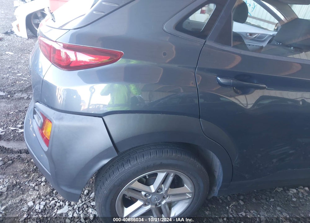 2021 HYUNDAI KONA SE VIN: KM8K12AA1MU658736