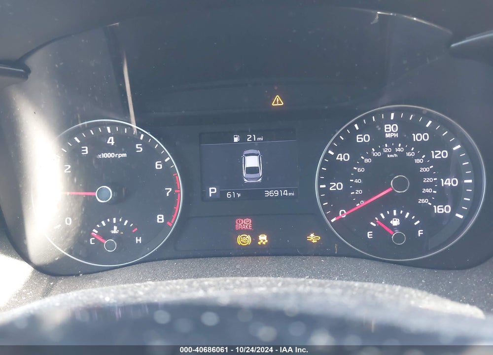 2019 KIA FORTE LXS VIN: 3KPF24AD7KE114052