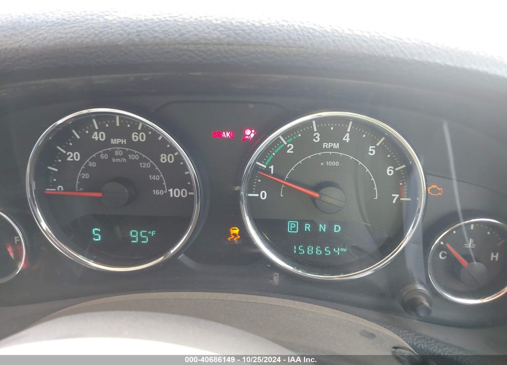 2016 JEEP WRANGLER UNLIMITED SPORT RHD VIN: 1C4BJWKG1GL108445