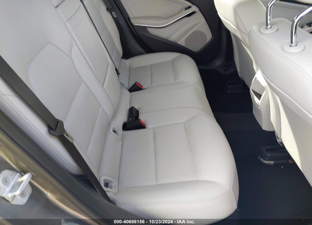 2015 MERCEDES-BENZ GLA 250 VIN: WDCTG4EBXFJ180093
