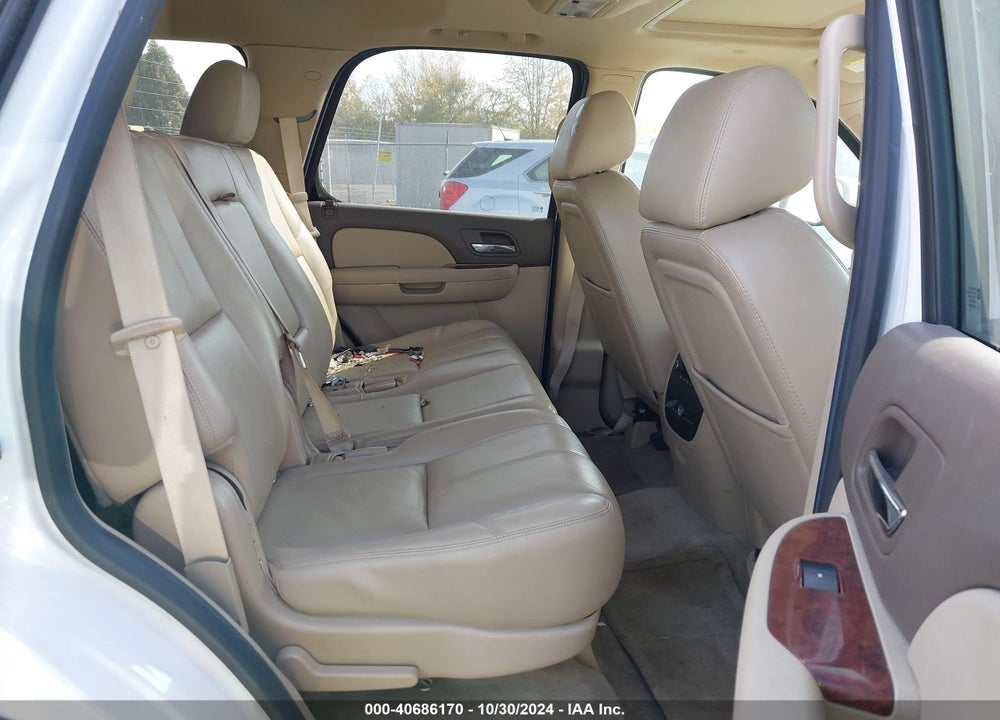 2014 CHEVROLET TAHOE LT VIN: 1GNSKBE07ER113977