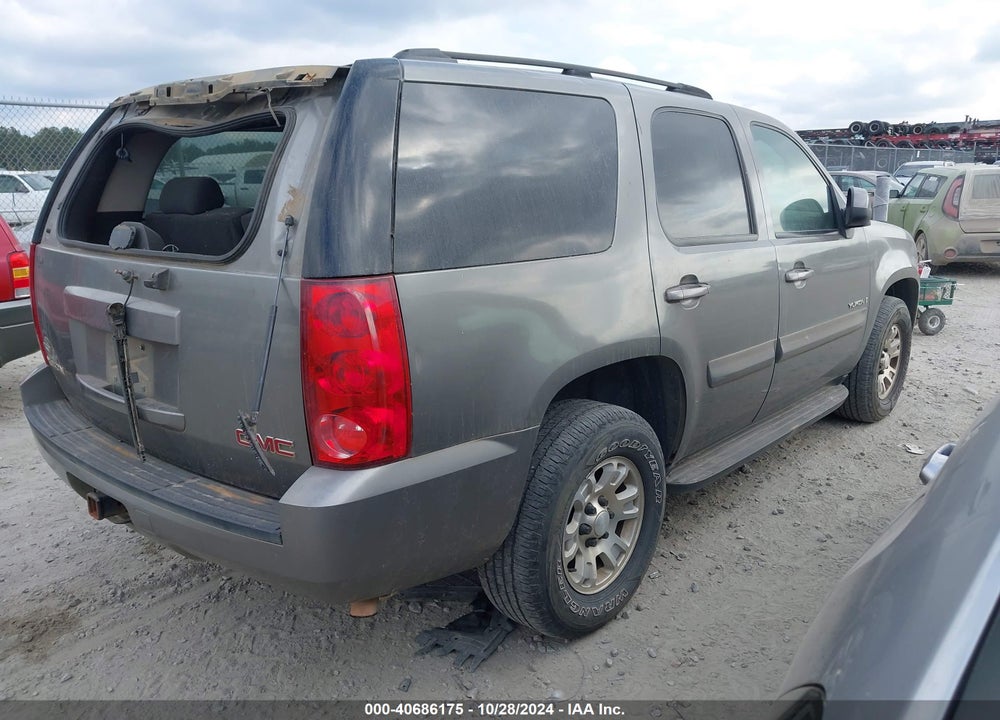 2007 GMC YUKON SLE VIN: 1GKFC13047J301897