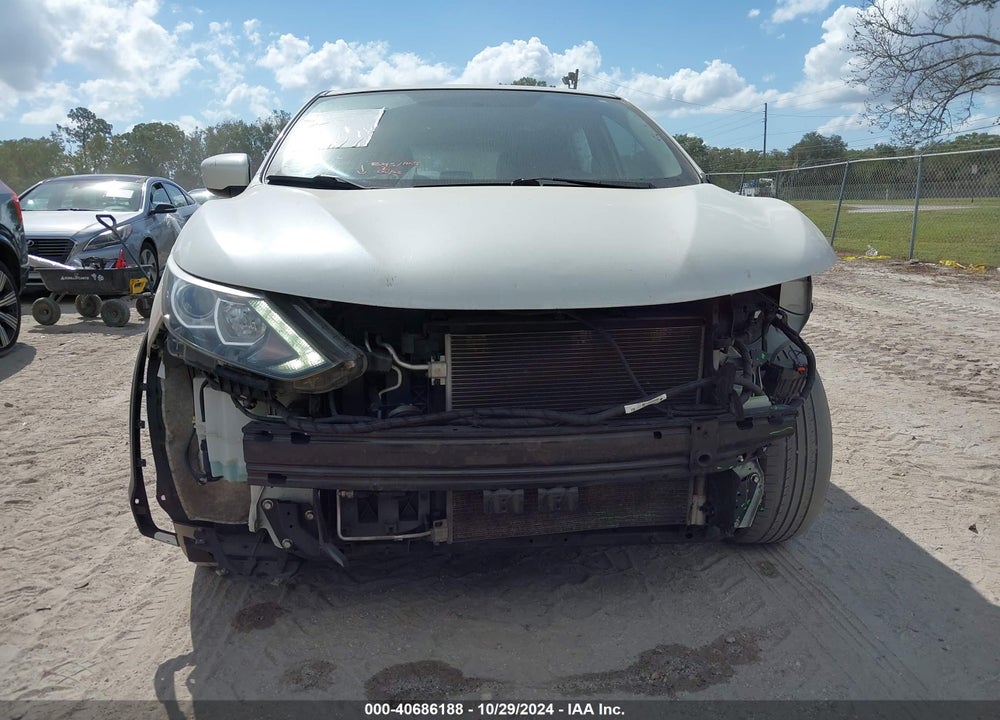 2017 NISSAN ROGUE SPORT S VIN: JN1BJ1CP9HW007237
