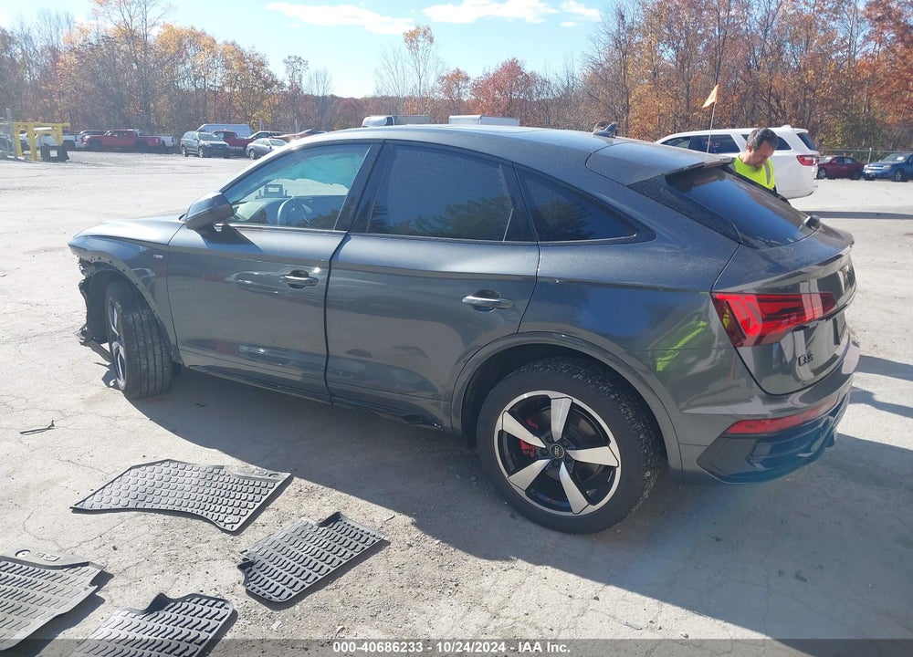 2024 AUDI Q5 SPORTBACK PREMIUM PLUS 45 TFSI S LINE QUATTRO S TRONIC VIN: WA15AAFY2R2018517
