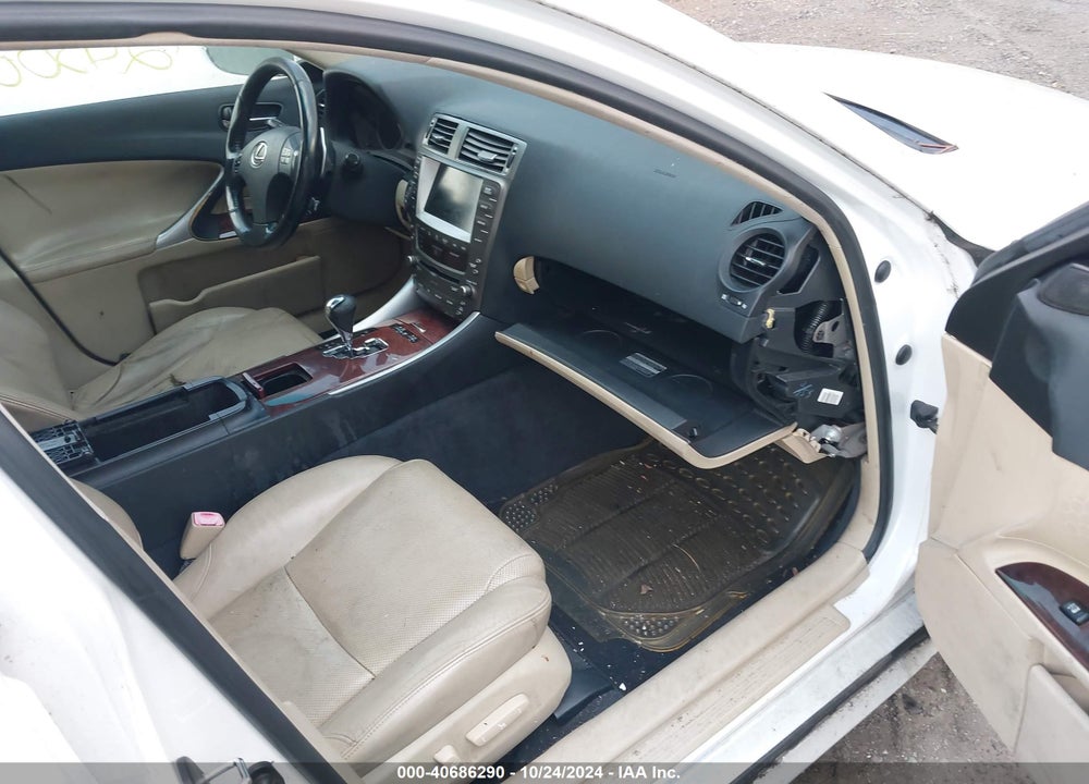 2008 LEXUS IS 250 VIN: JTHCK262185023179