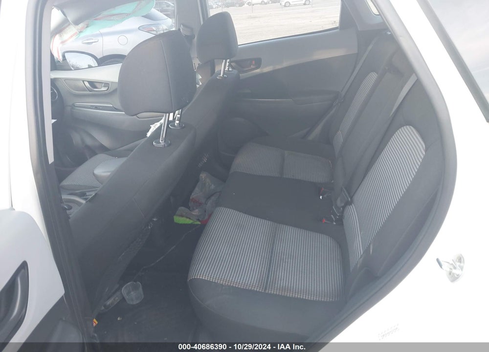2021 HYUNDAI KONA SEL VIN: KM8K2CAAXMU715440
