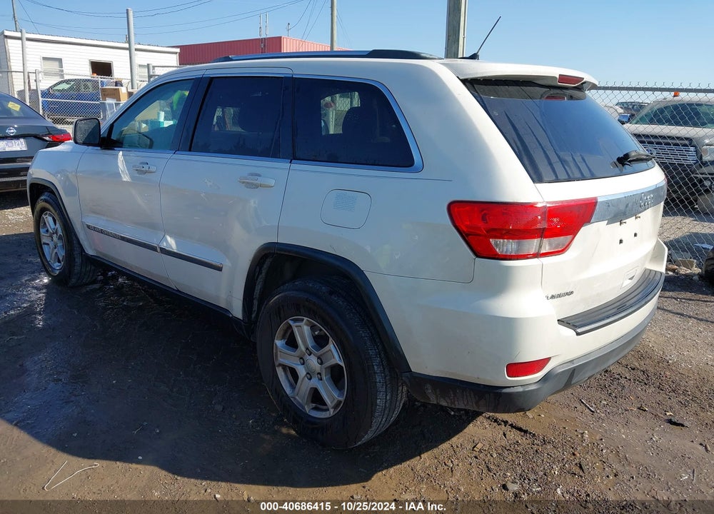 2011 JEEP GRAND CHEROKEE LAREDO VIN: 1J4RS4GG4BC591408