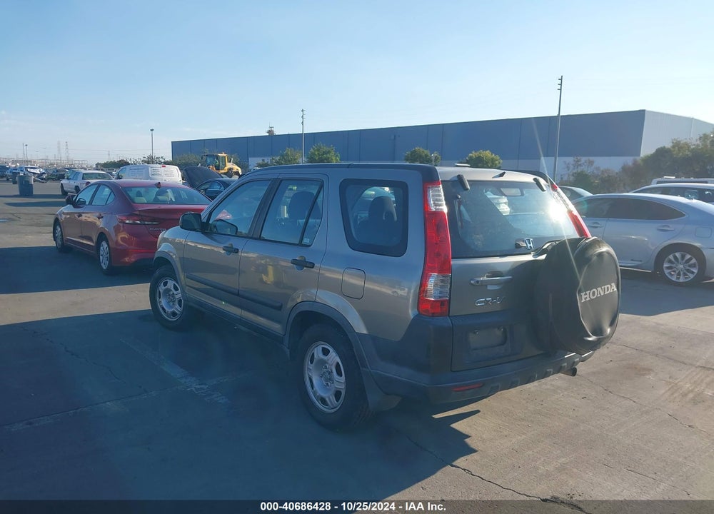 2005 HONDA CR-V LX VIN: JHLRD68585C015941