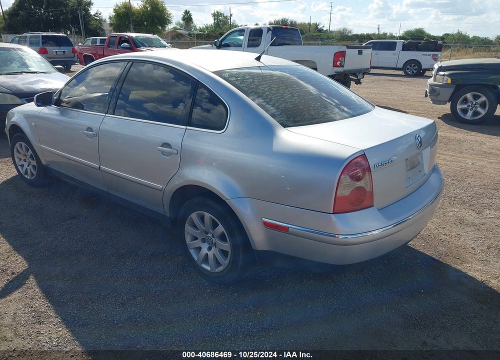 2003 VOLKSWAGEN PASSAT GLS V6 VIN: WVWPH63B33P451734