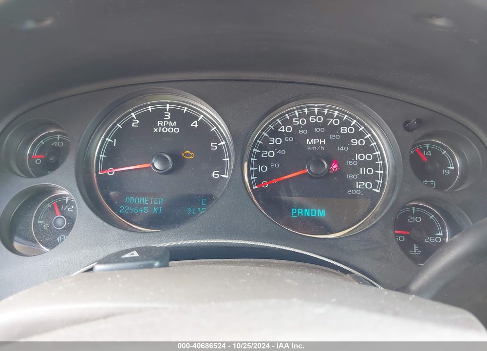 2010 GMC YUKON SLT VIN: 1GKUCCE06AR290846