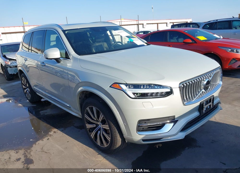 2021 VOLVO XC90 RECHARGE PLUG-IN HYBRID T8 INSCRIPTION 6 PASSENGER VIN: YV4BR00L6M1695350