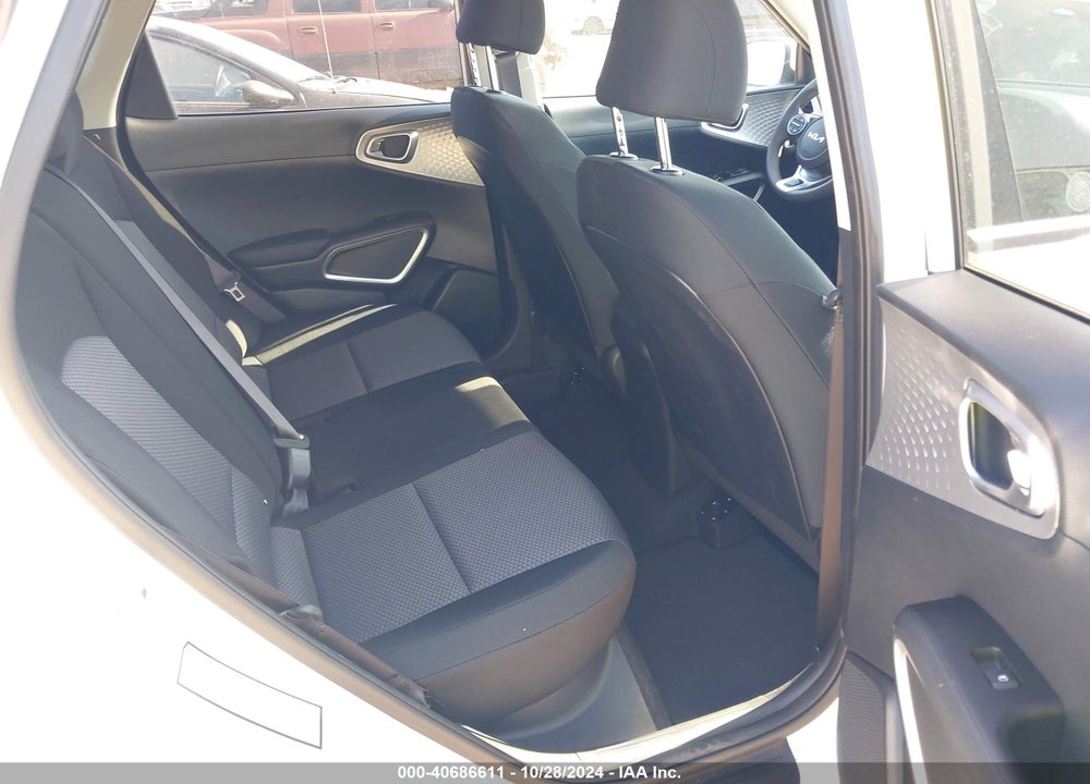 2024 KIA SOUL LX VIN: KNDJ23AU8R7238720