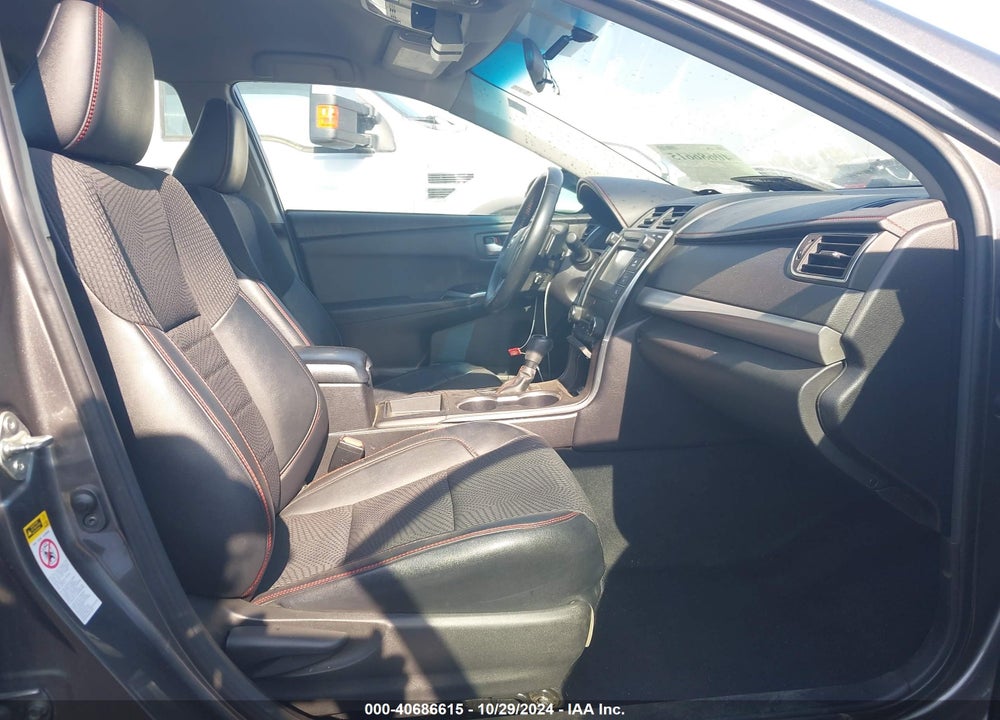 2016 TOYOTA CAMRY SE VIN: 4T1BF1FK2GU141205
