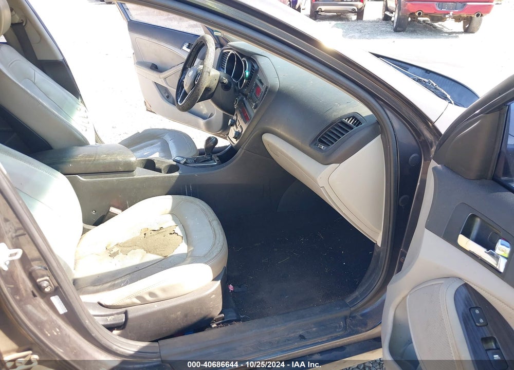 2011 KIA OPTIMA EX TURBO VIN: KNAGN4A6XB5103276