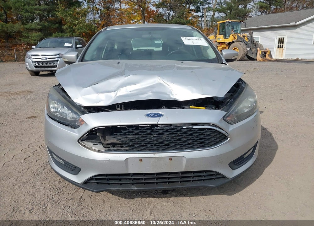 2016 FORD FOCUS SE VIN: 1FADP3K24GL222052