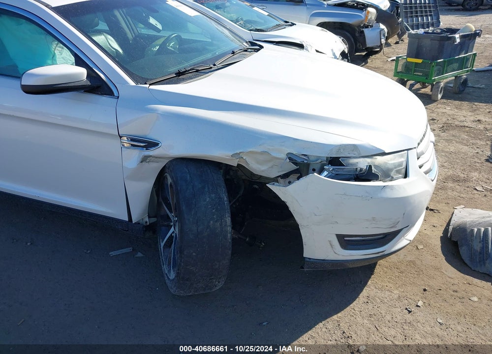 2014 FORD TAURUS SEL VIN: 1FAHP2E82EG133517