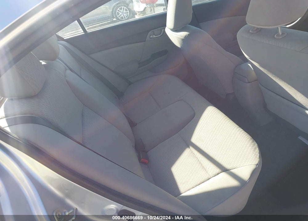 2014 HONDA CIVIC VIN: 19XFB2F54EE010290