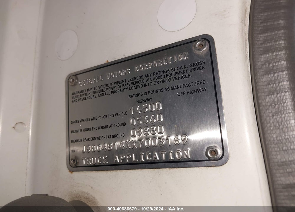 1999 CHEVROLET TILT MASTER W4S042 VIN: J8BC4B14XX7003169