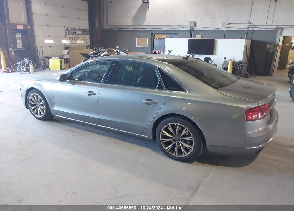 2014 AUDI A8 L 3.0T VIN: WAURGAFD8EN002816