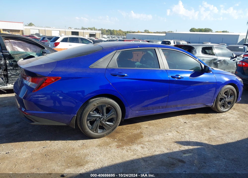 2022 HYUNDAI ELANTRA SEL VIN: KMHLM4AG4NU353311