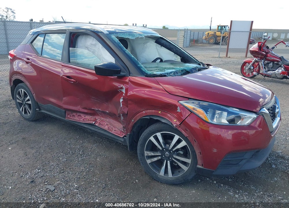 2019 NISSAN KICKS SV VIN: 3N1CP5CU0KL560968