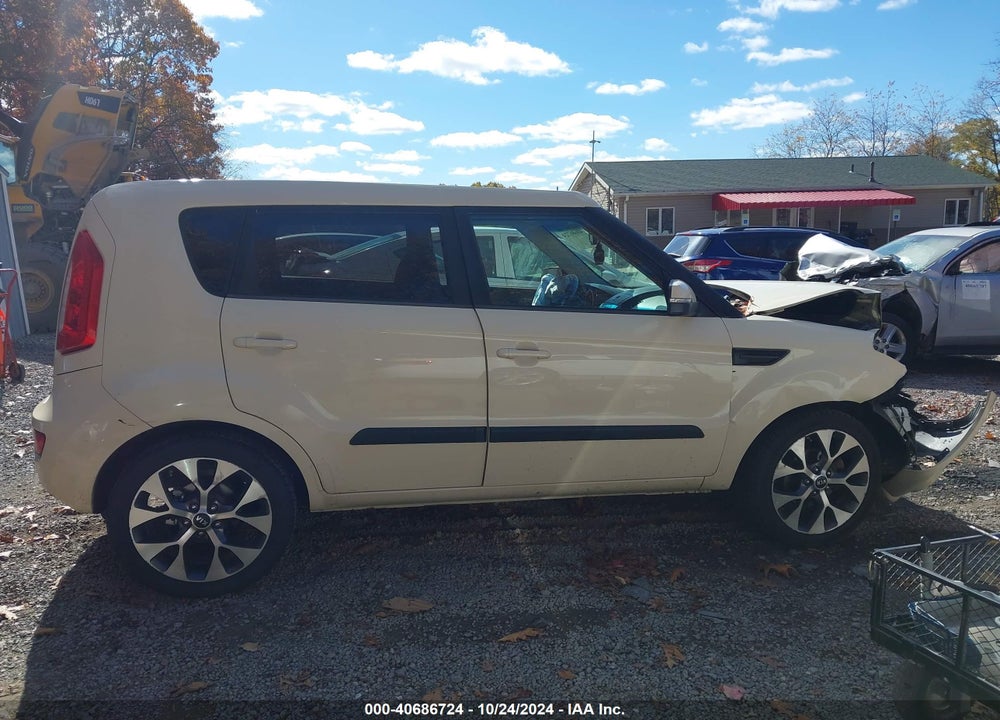 2012 KIA SOUL VIN: KNDJT2A60C7369835