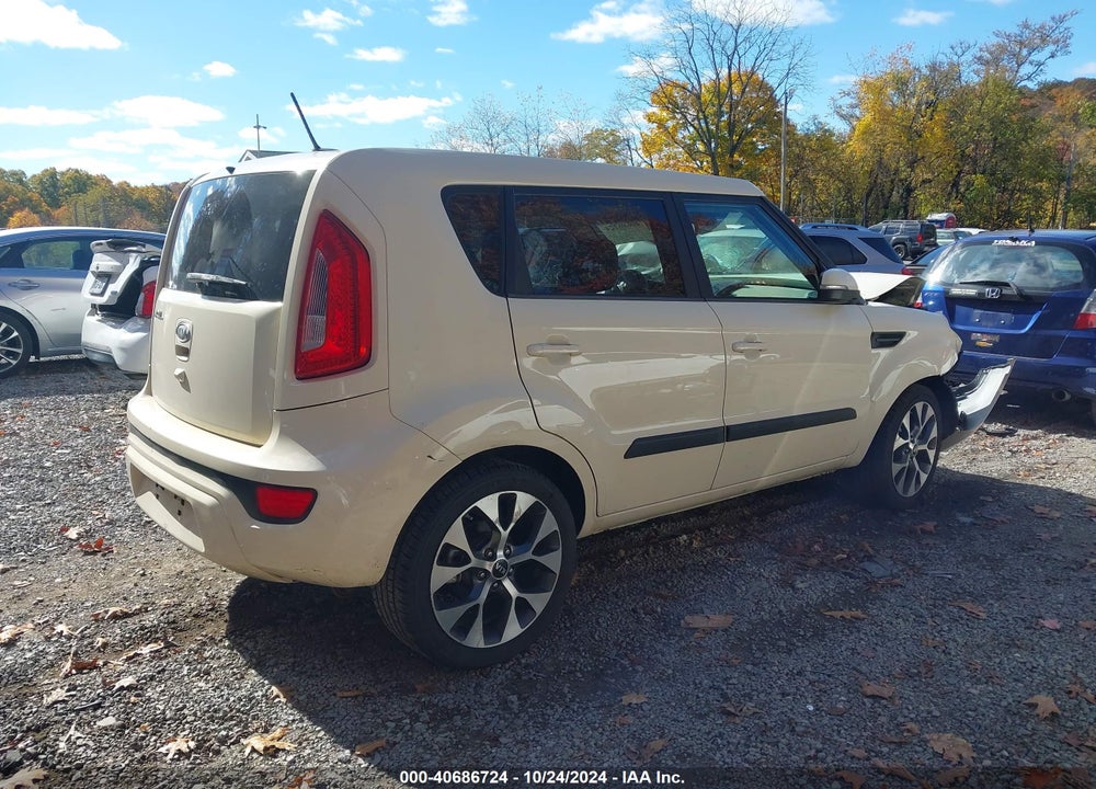 2012 KIA SOUL VIN: KNDJT2A60C7369835