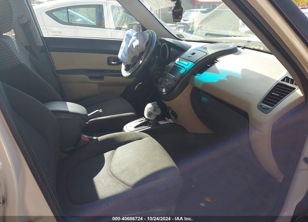 2012 KIA SOUL VIN: KNDJT2A60C7369835