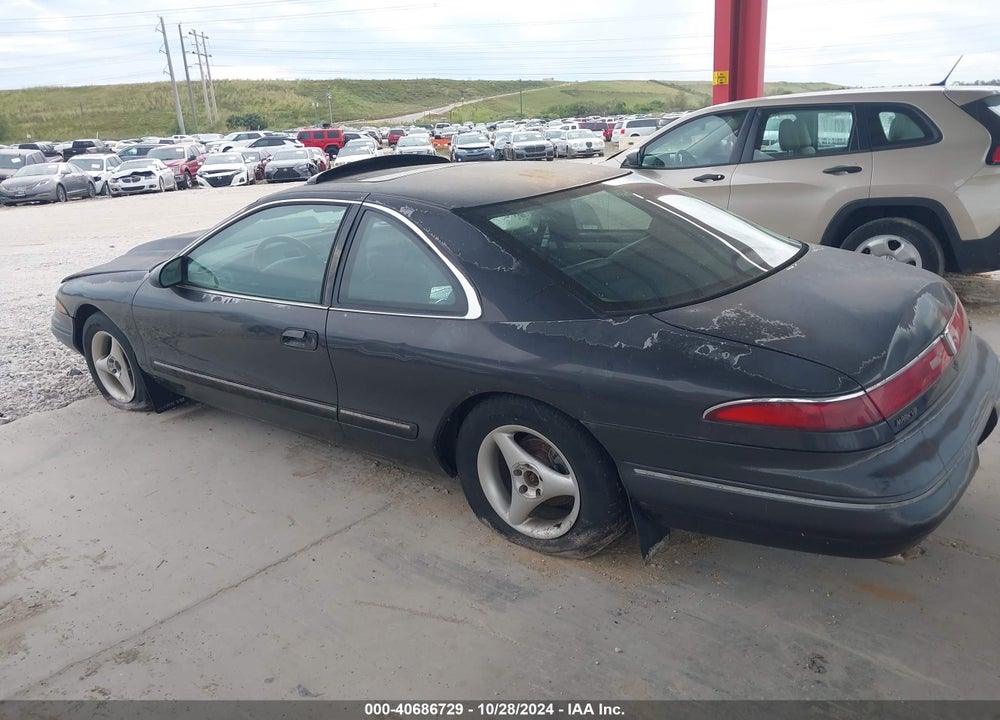 1993 LINCOLN MARK VIII VIN: 1LNLM91V5PY747908