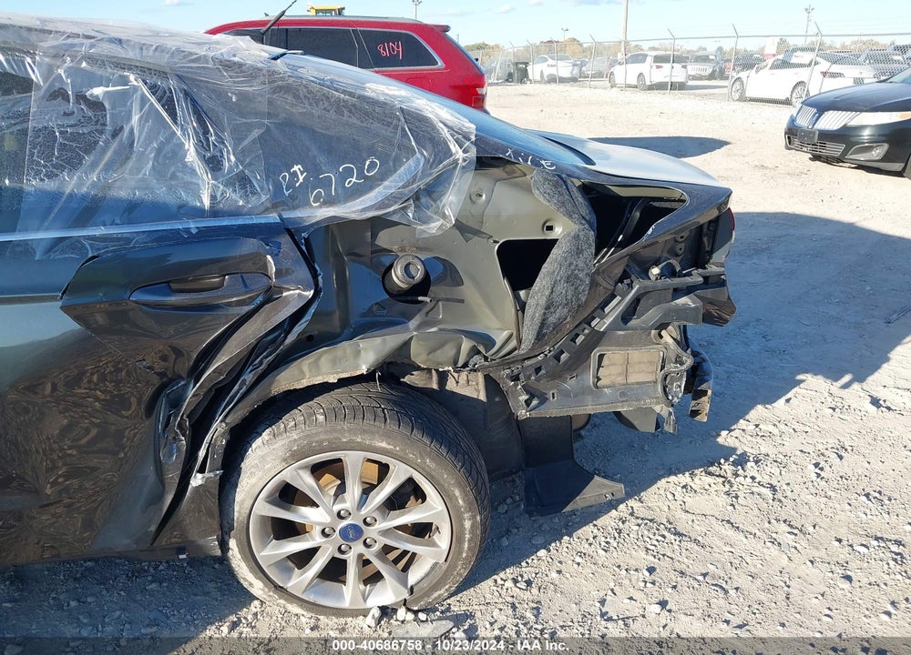 2017 FORD FUSION SE VIN: 3FA6P0H70HR394141
