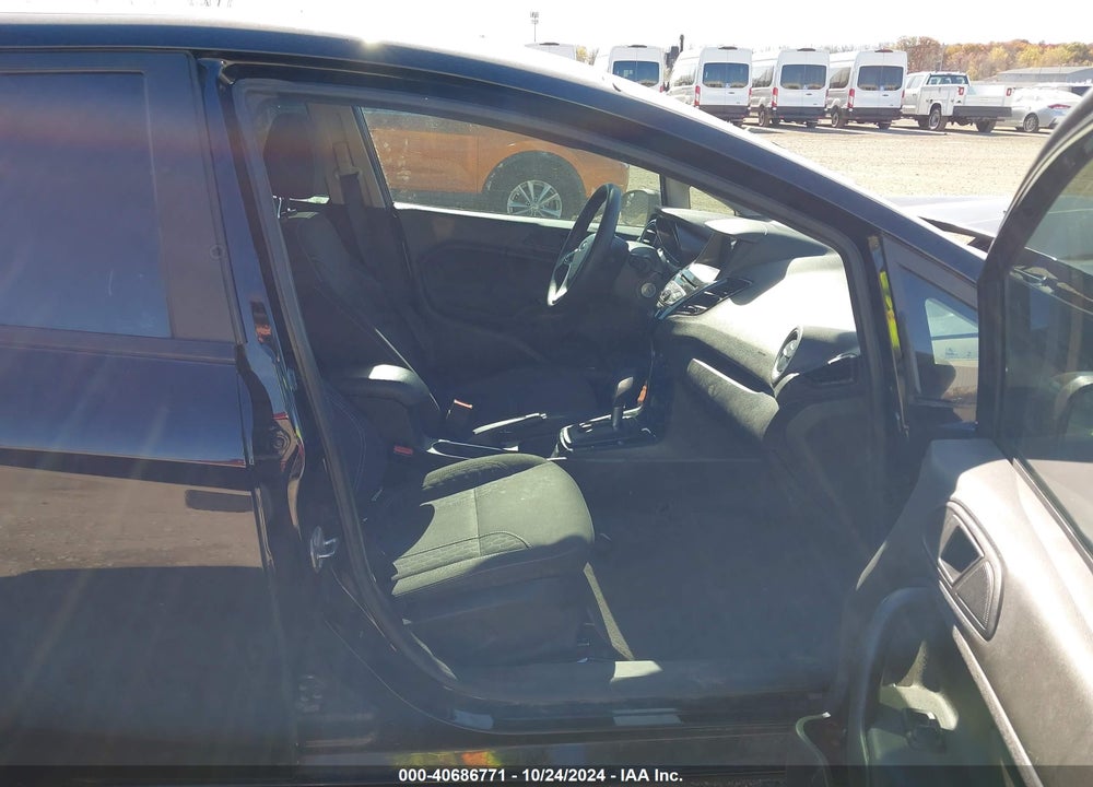 2019 FORD FIESTA SE VIN: 3FADP4EJ4KM128138