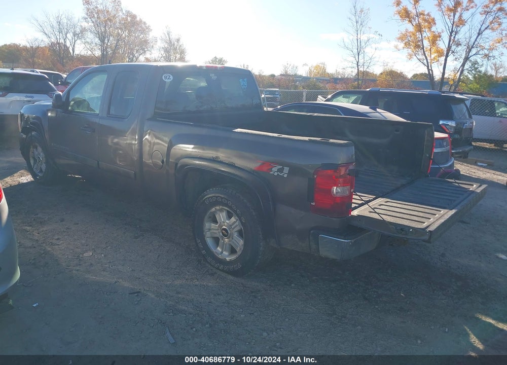 2008 CHEVROLET SILVERADO 1500 LT1 VIN: 2GCEK19JX81290796