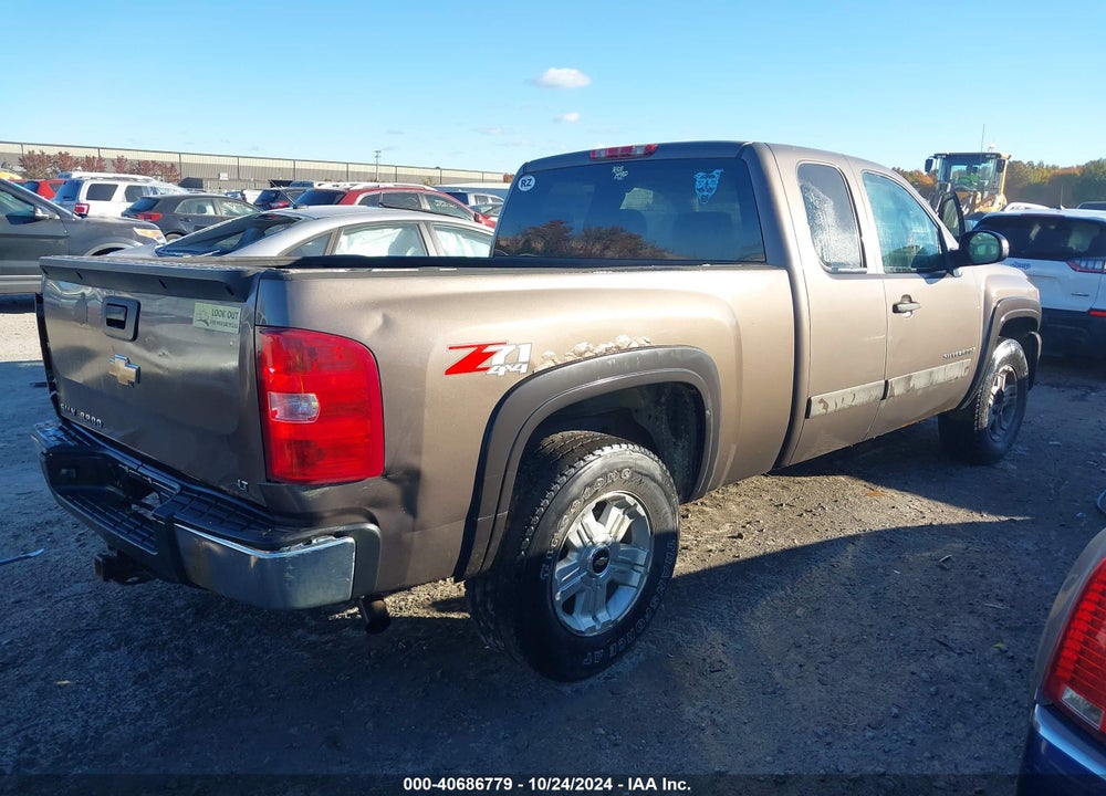 2008 CHEVROLET SILVERADO 1500 LT1 VIN: 2GCEK19JX81290796