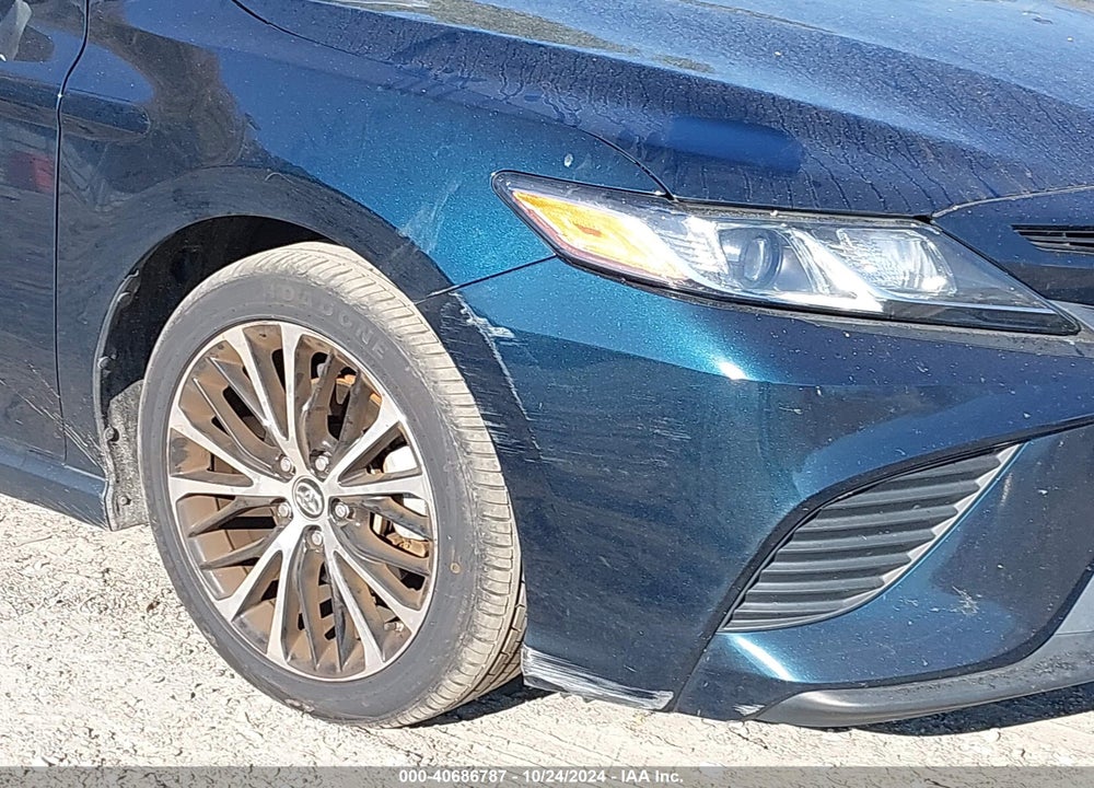 2018 TOYOTA CAMRY SE VIN: 4T1B11HK5JU669601