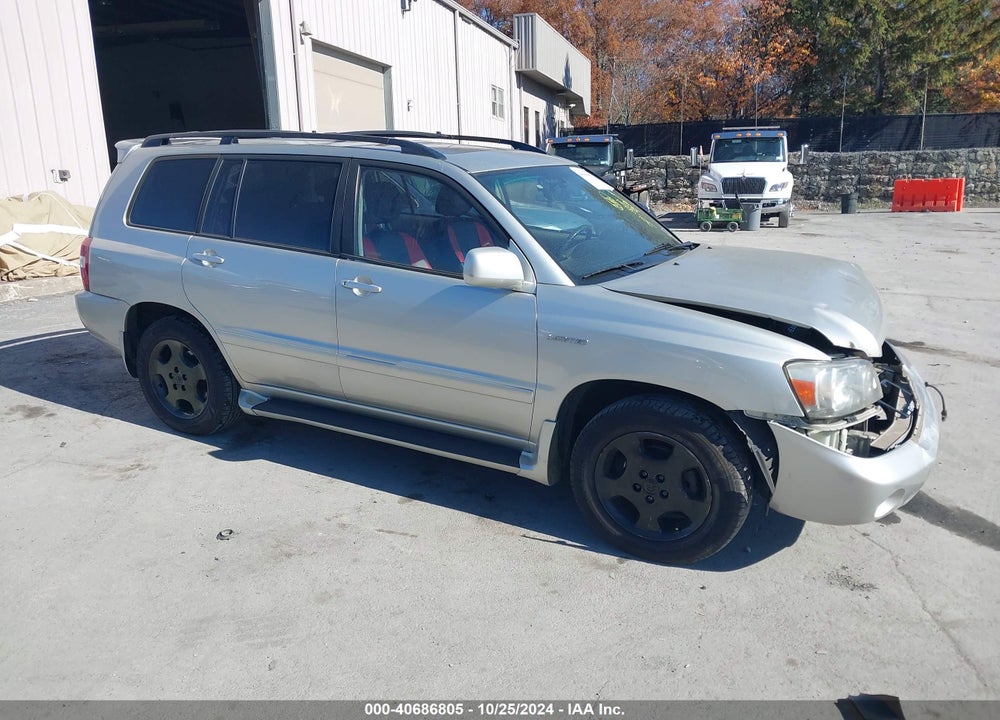 2005 TOYOTA HIGHLANDER LIMITED V6 VIN: JTEEP21A550107746