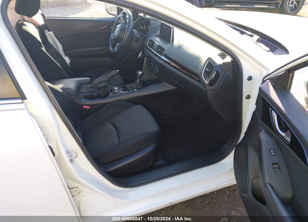 2015 MAZDA 3 I TOURING VIN: JM1BM1V74F1251373