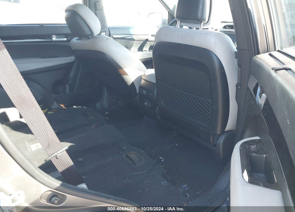 2014 KIA SORENTO LIMITED V6 VIN: 5XYKWDA70EG487972