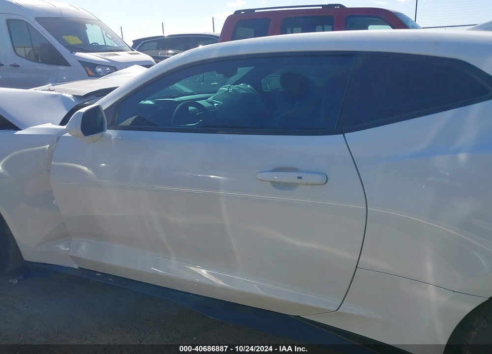 2019 CHEVROLET CAMARO ZL1 VIN: 1G1FK1R68K0116897