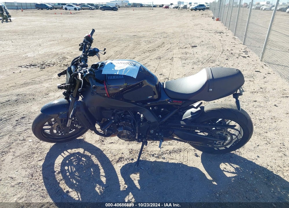 2022 YAMAHA MTM890 VIN: JYARN80E7NA000397