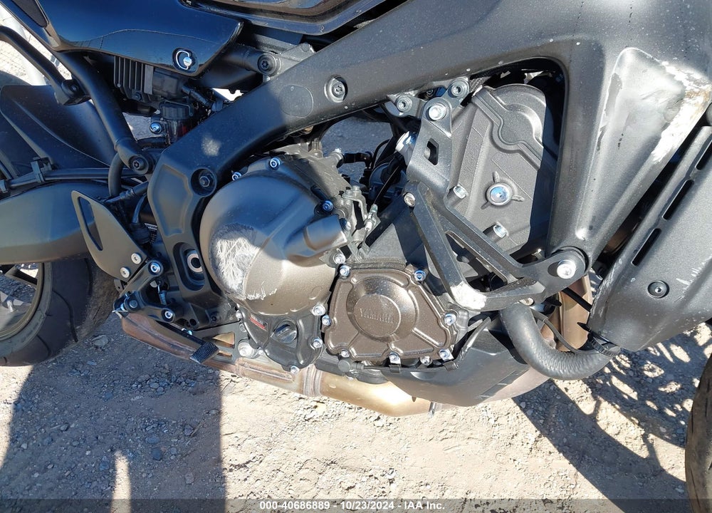 2022 YAMAHA MTM890 VIN: JYARN80E7NA000397
